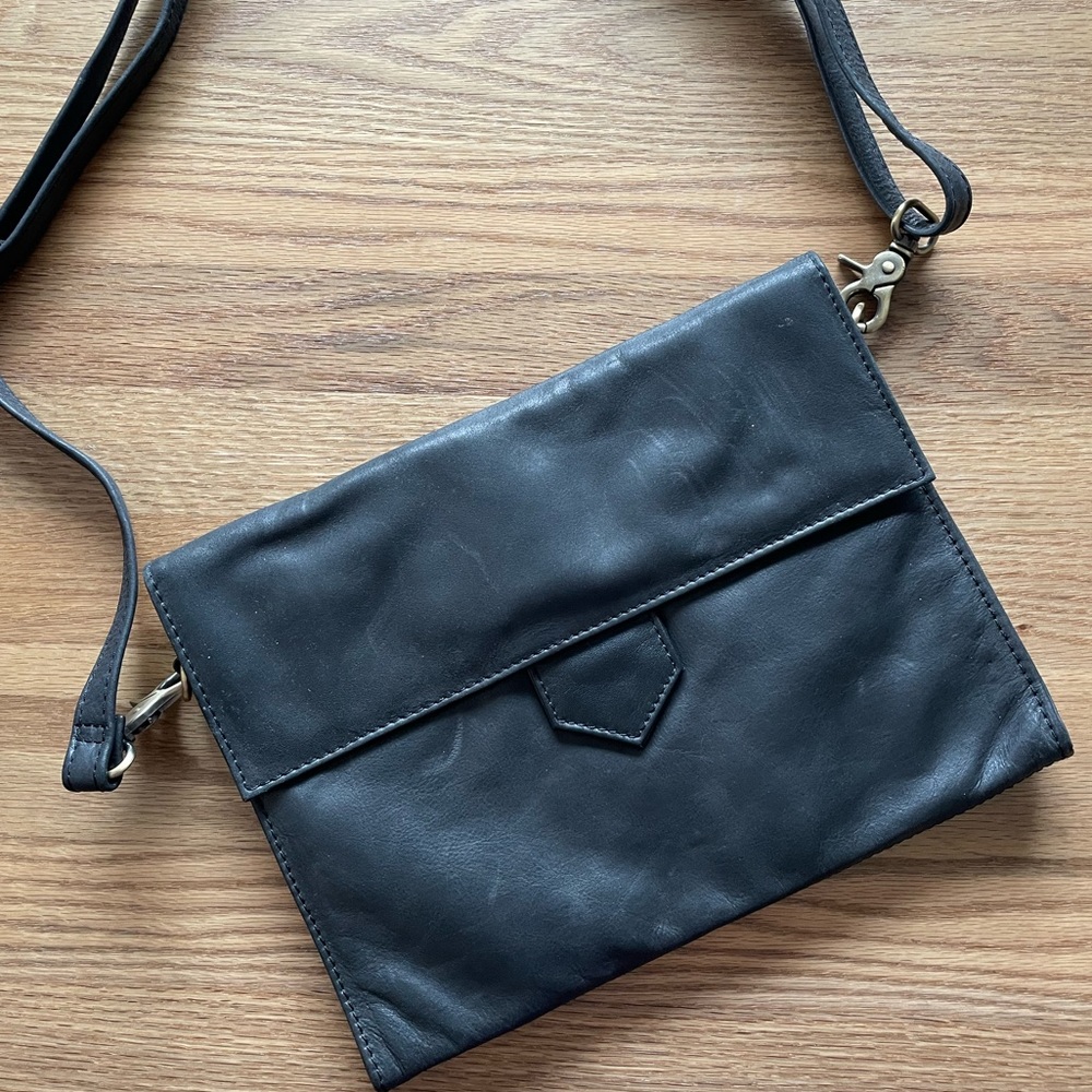 NWOT One Fated Knight leather purse